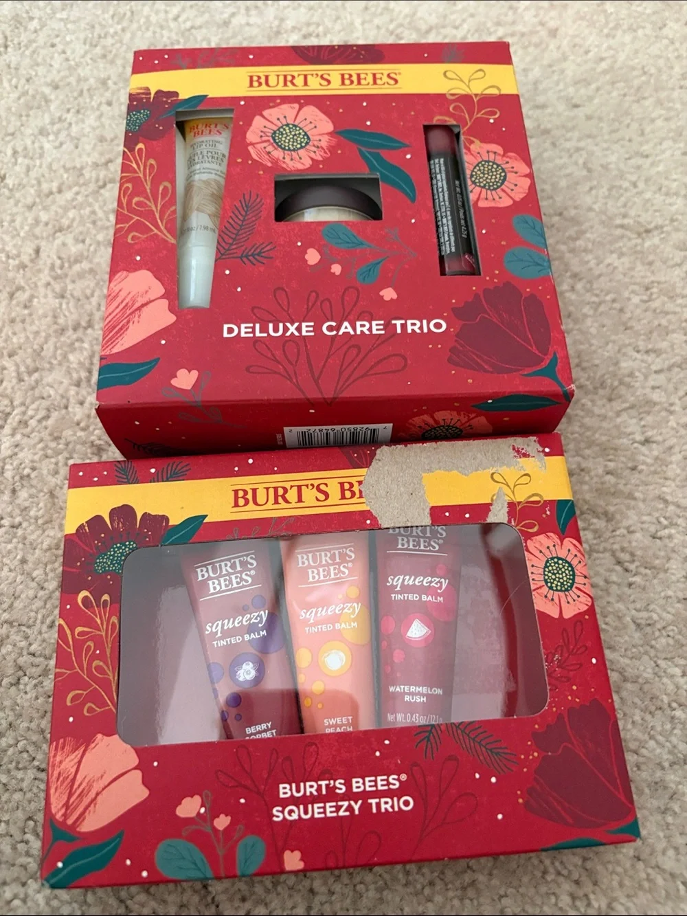 Burt's Bees Deluxe Care Trio Holiday & Squeezy Trio Gift Set